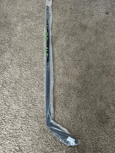 New Senior Bauer Left Hand P28 77 Flex Ag5nt Hockey Stick