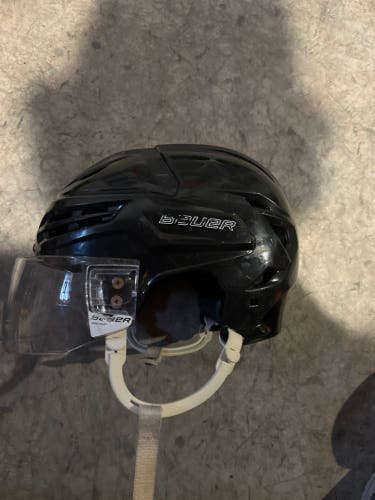 Used Large Bauer Pro Stock Re-Akt 95 Helmet