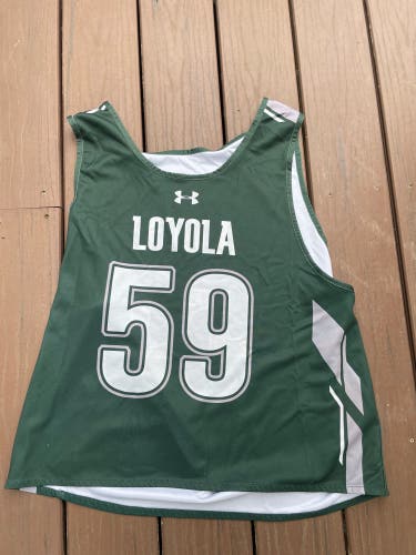 Green And White Reversible Used Large Under Armour Jersey