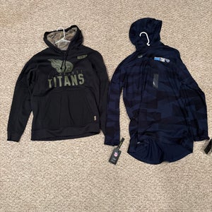 Tennessee Titans Sweatshirt Bundle