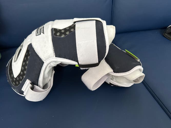 New Large STX Cell V Arm Pads
