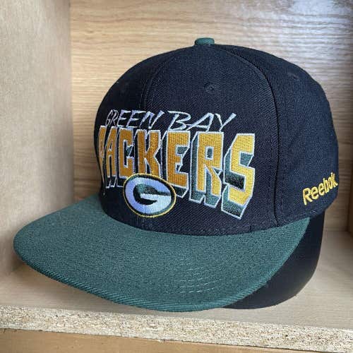 Reebok Green Bay Packers Team Apparel Snapback Hat Cap Wool Blend