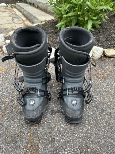 Used Men's Park Medium Flex Method pro Ski Boots