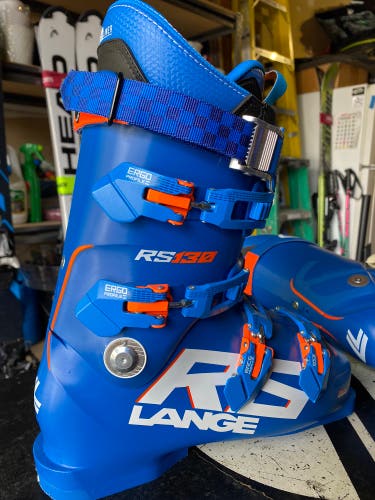 New Men's All Mountain Stiff Flex RS 130 Ski Boots