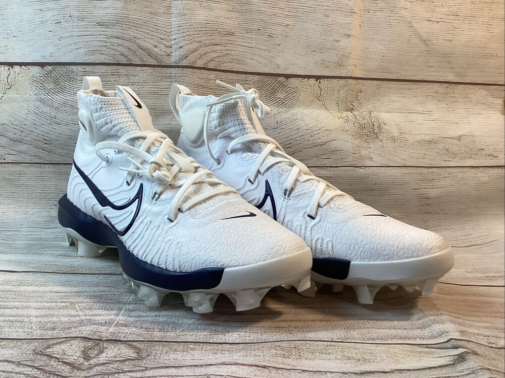 nike navy baseball cleats