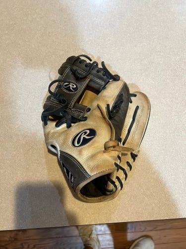 11.5" Heart of the Hide Baseball Glove Tan/Blue- Perfectly Broken In