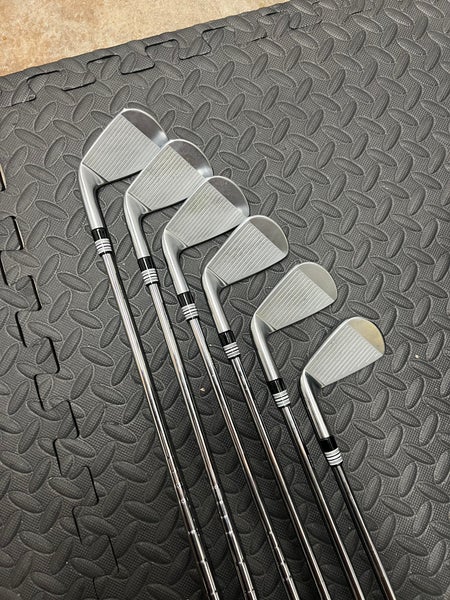 Used Srixon Right Handed ZX7 Irons 5-P