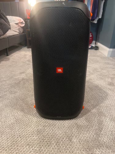 Used JBL Partybox 110 Speaker