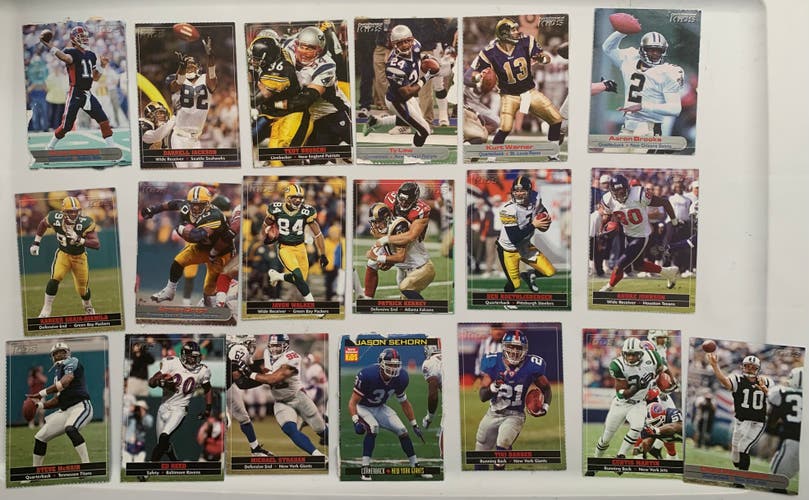 Lot of (19) Sports Illustrated for Kids NFL Football Cards years 1998-2005