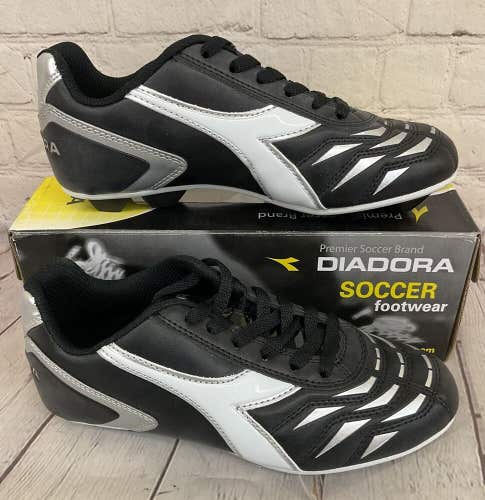 Diadora 714914 1531 Capitano MD Youth Soccer Cleats Black Silver White US Size 3