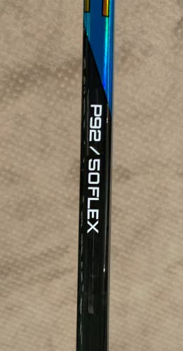 New Junior Bauer 50 Flex Left Hand P92 Nexus Sync Hockey Stick