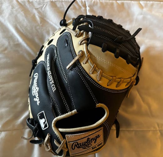 New  Catcher's 33" Heart of the Hide Baseball Glove