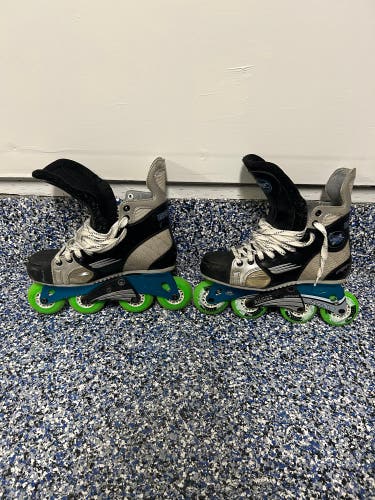 Bauer Vapor Inline Hockey Skates size 7.5