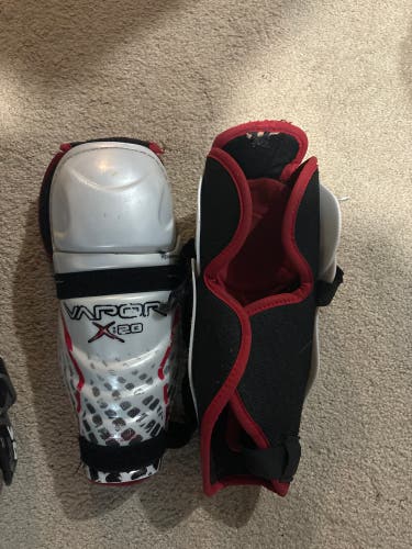 Used Youth Bauer 10" Vapor Shin Pads