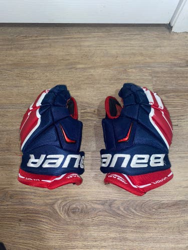 Bauer Vapor X100 Player Gloves