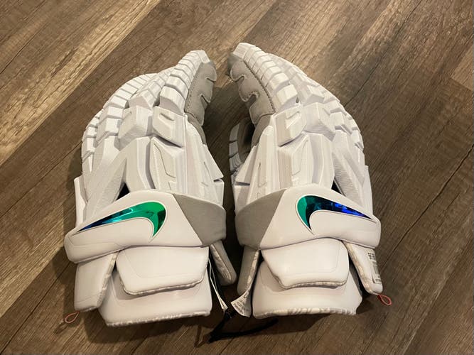 Brand New Nike Vapor Premier Lacrosse Gloves - Large | New With Tags