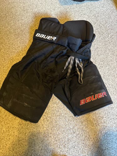 Bauer Pro Stock hockey pants Medium Black