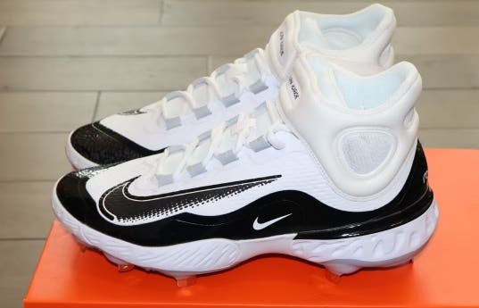Size 10 Nike Alpha Huarache Elite 4 Mid Baseball Cleats White Black