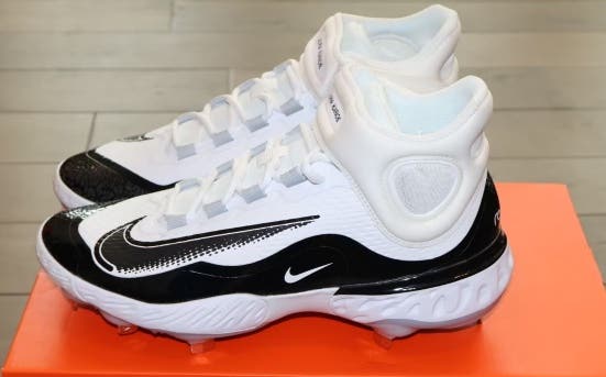 Size 10.5 Nike Alpha Huarache Elite 4 Mid Baseball Cleats White Black