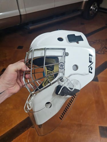 Used Senior Warrior R/F1 Goalie Mask