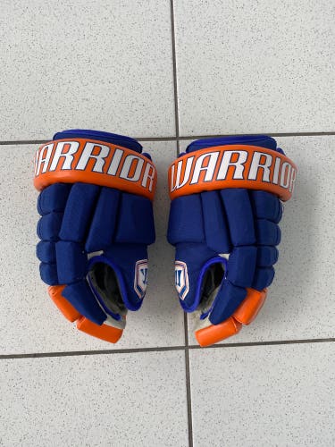 Used Warrior 14" Pro Stock Gloves Islanders Schremp