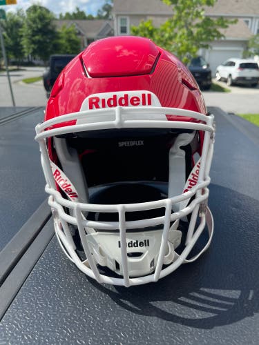 New Adult Riddell SpeedFlex Helmet
