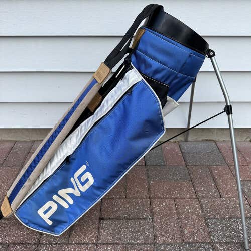 READ Vintage Ping Hoofer Golf Bag 4 Way Carry Blue White Black
