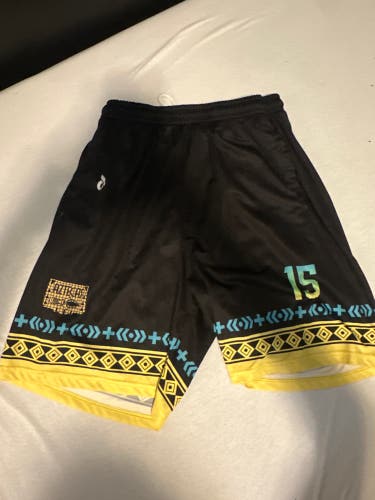Los Aztecs lacrosse shorts. Large. Team issued