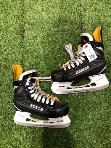 Used Bauer Supreme S150 Hockey Skates Regular Width Size 3.0 - Junior