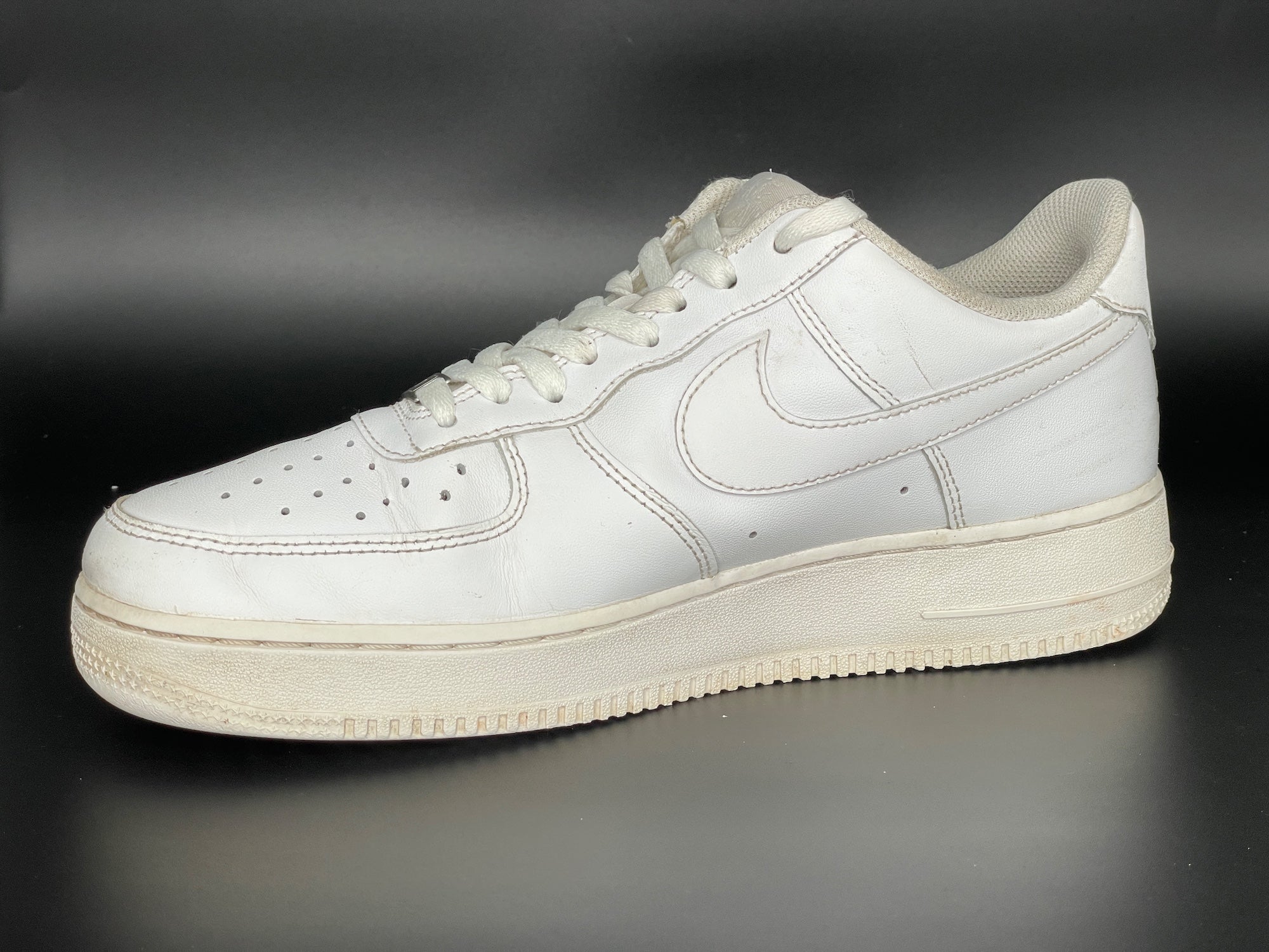 nike air force 1 white second hand