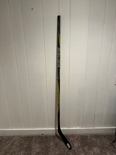 Bauer P28 Supreme S180 Hockey Stick