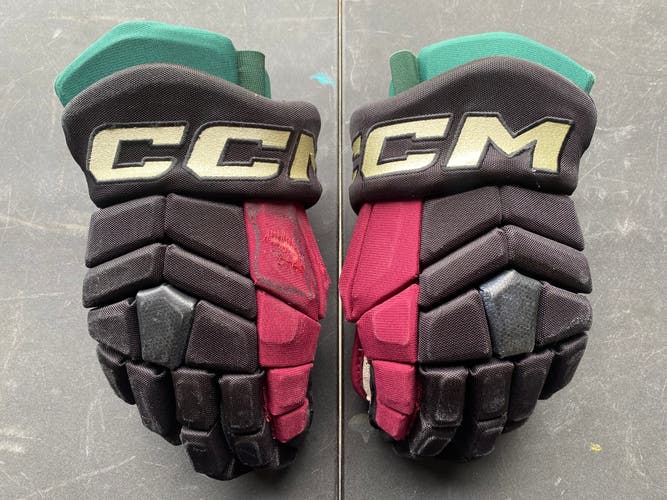 CCM HGTK Tacks Pro Stock Hockey Gloves 15" Black COYOTES 4681