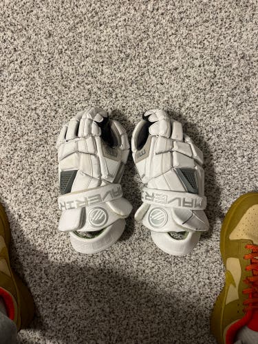 Used  Maverik 13" M5 Lacrosse Gloves