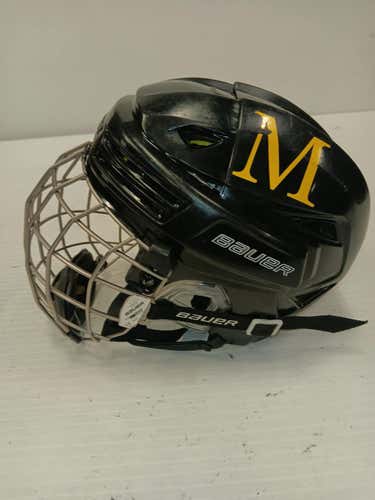 Used Bauer Reakt 200 Md Hockey Helmets