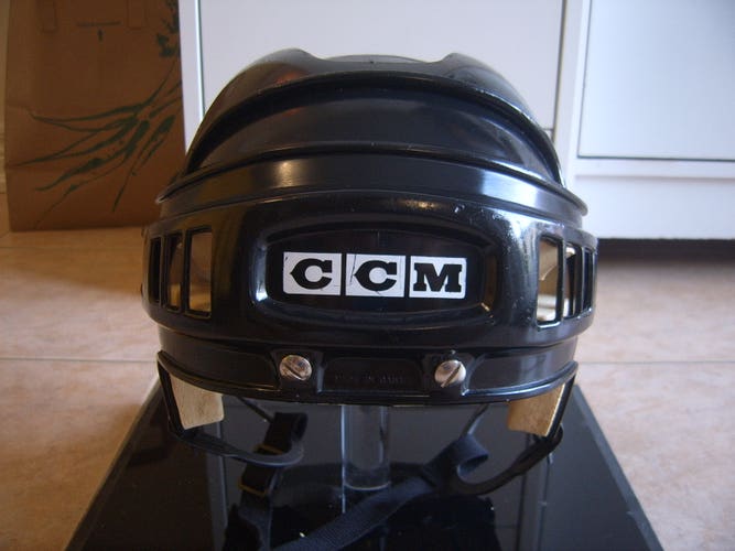 Great Vintage Condition CCM HT2 Hockey Helmet sz Large Black Color