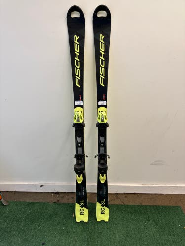 Fischer RC4 SL Jr Slalom skis with bindings