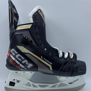 NEW CCM Tacks AS570 Skates, Size 5.5 R