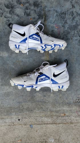 White Used Size 8.5 (Women's 9.5) Adult Men's Nike Molded Cleats Cleats