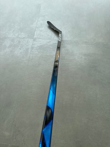 Bauer Nexus Geo Custom Hockey Stick 87 Flex P28M