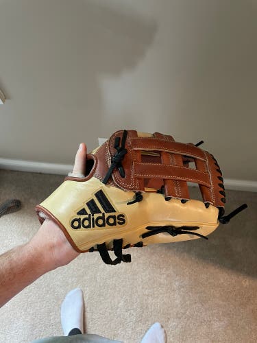 Used  Outfield 12.75" EQT Baseball Glove