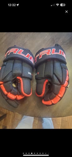 Used  True 14" XC7 Gloves