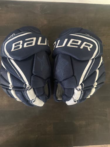 Used Bauer 10" Vapor LTX Pro Gloves