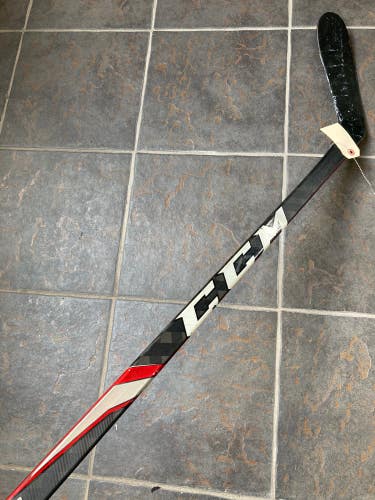 Used Senior CCM JetSpeed Team Left Handed Hockey Stick M-P28