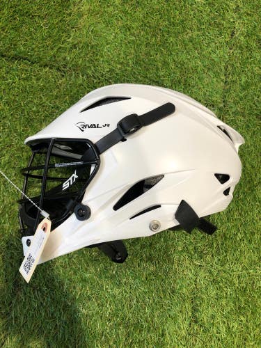 Used Youth STX Rival Helmet