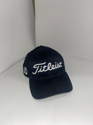 Black Titleist Golf Hat