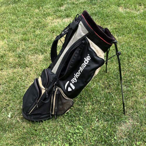 TaylorMade Golf Stand Carry Bag 6 Way Divider w/Cover