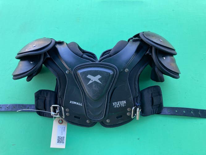 Used XS Youth Xenith Flyte Shoulder Pads