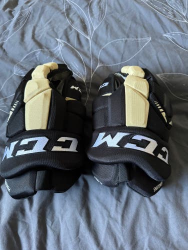 New  CCM 13" Pro Stock HGTK Gloves
