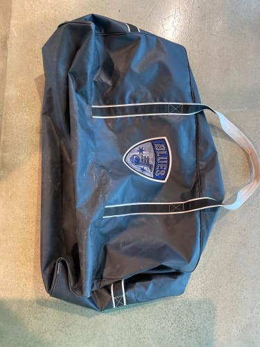 Used JRZ Goalie Bag (42x20x22)