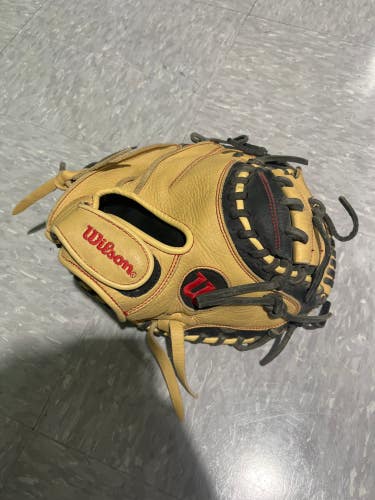 Used Wilson A700 Right Hand Throw Catcher's Baseball Glove 32.5"